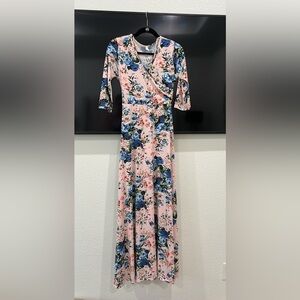 Maternity dress size medium